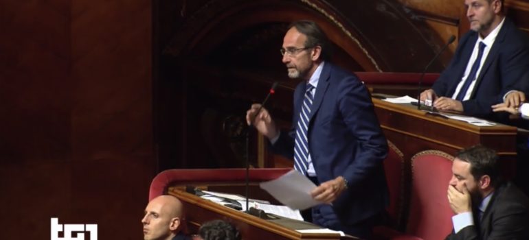 Bollette. Nencini, stop aumenti, serve rilettura dei costi dei servizi primari